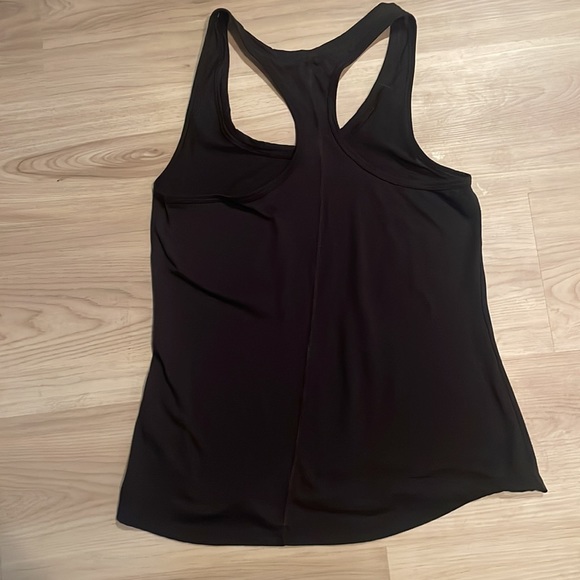 Under Armour Razor Back Tank - Picture 2 of 2